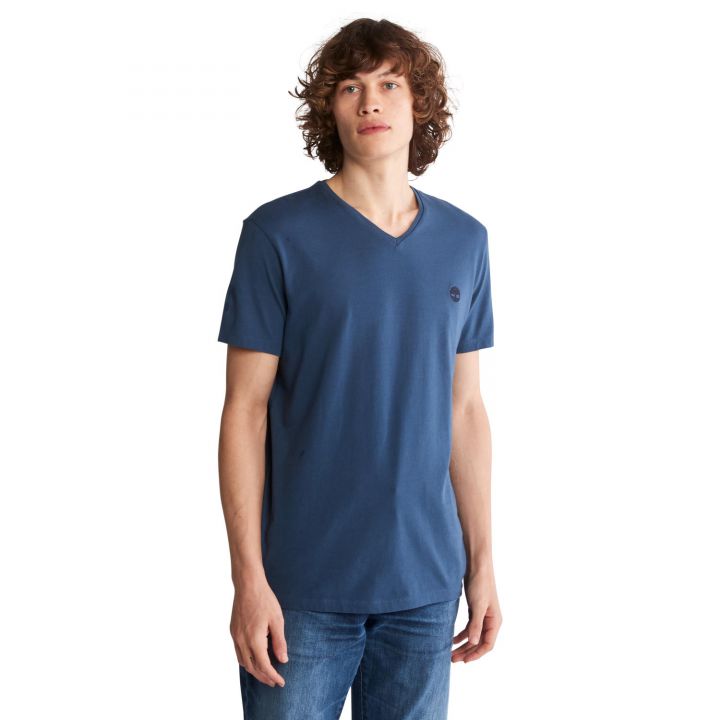 טי שירט ג’רסי מפתח וי עם רקמת לוגו