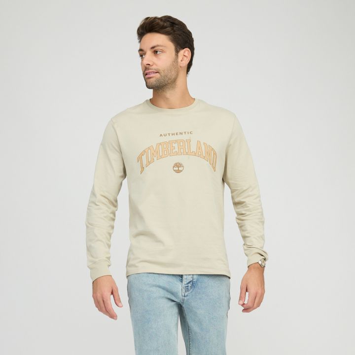 טי שירט שרוול ארוך Timberland עם הדפס בחזה לגברים