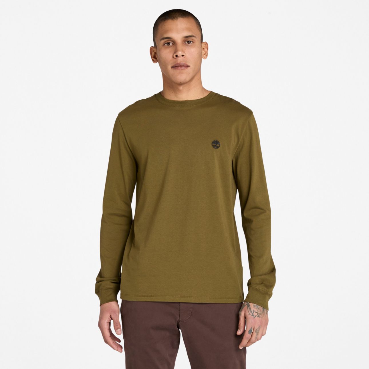 טי שירט SLIM FIT עם רקמת לוגו