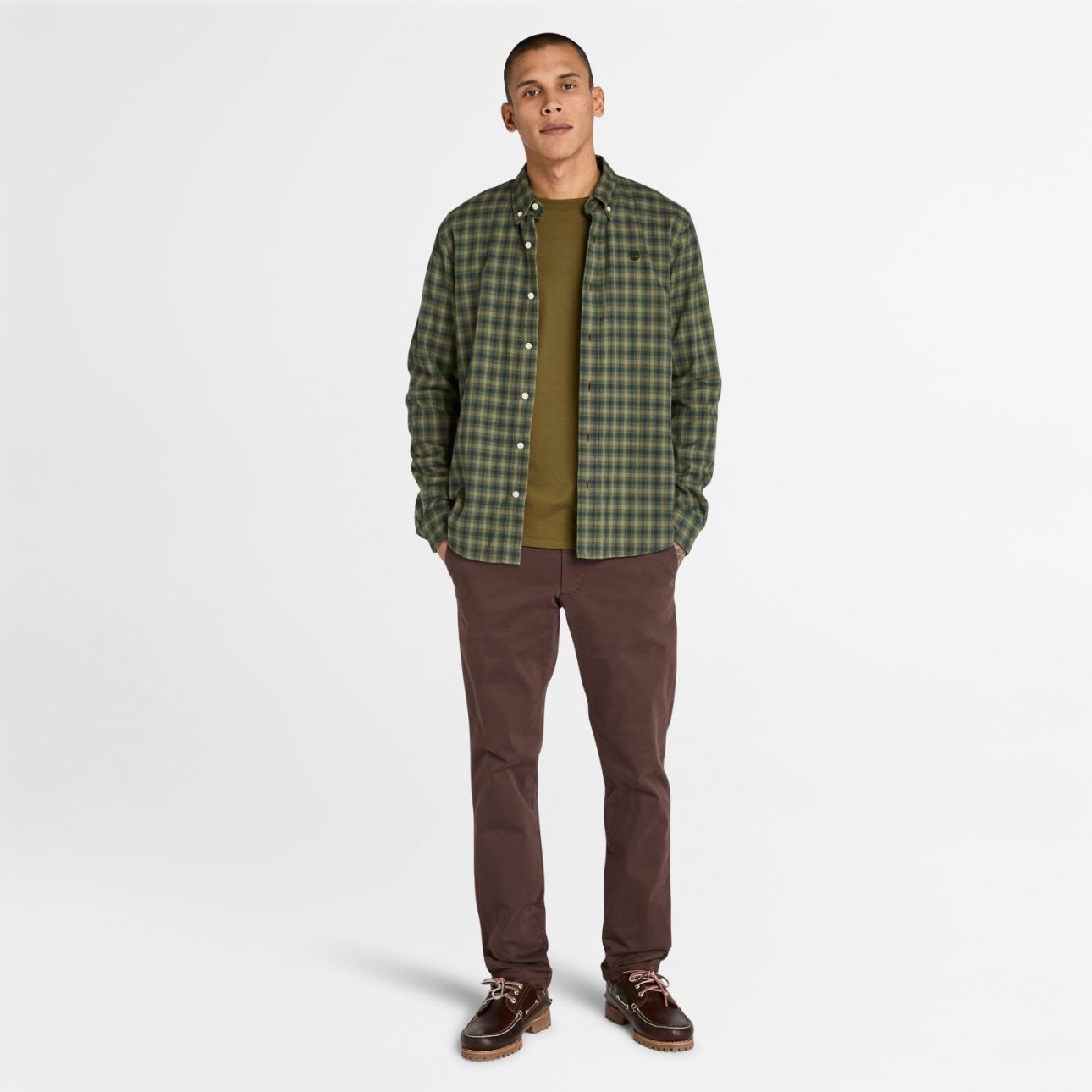 טי שירט SLIM FIT עם רקמת לוגו