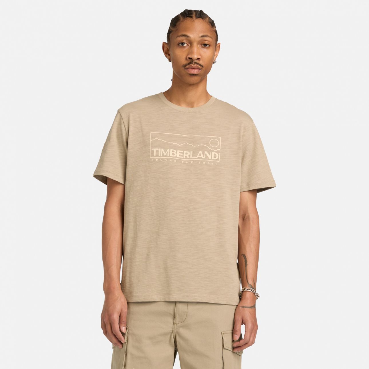 טי-שירט קצרה לגברים Outlined Graphic