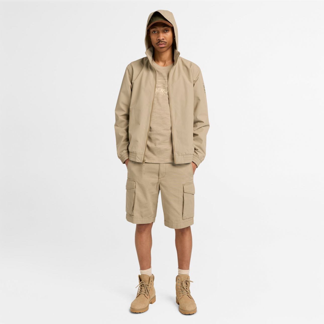 טי-שירט קצרה לגברים Outlined Graphic