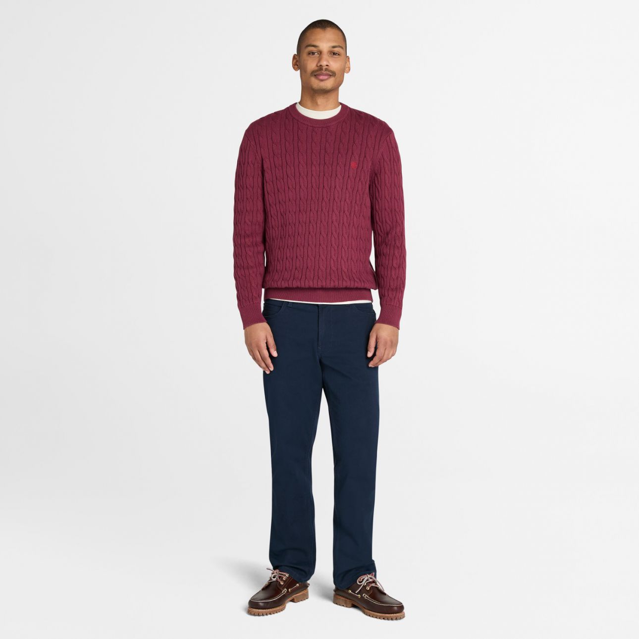 סוודר חלק עם צאוורון עגול