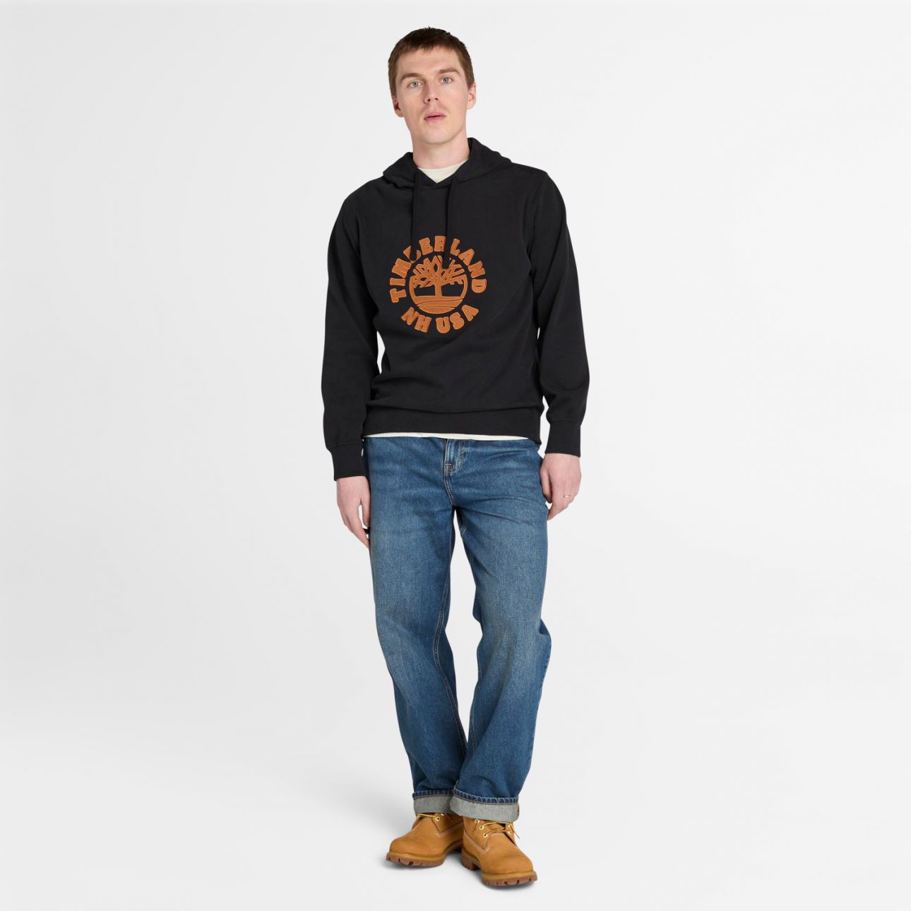 סווטשירט עם קפוצ’ון ולוגו עץ רקום