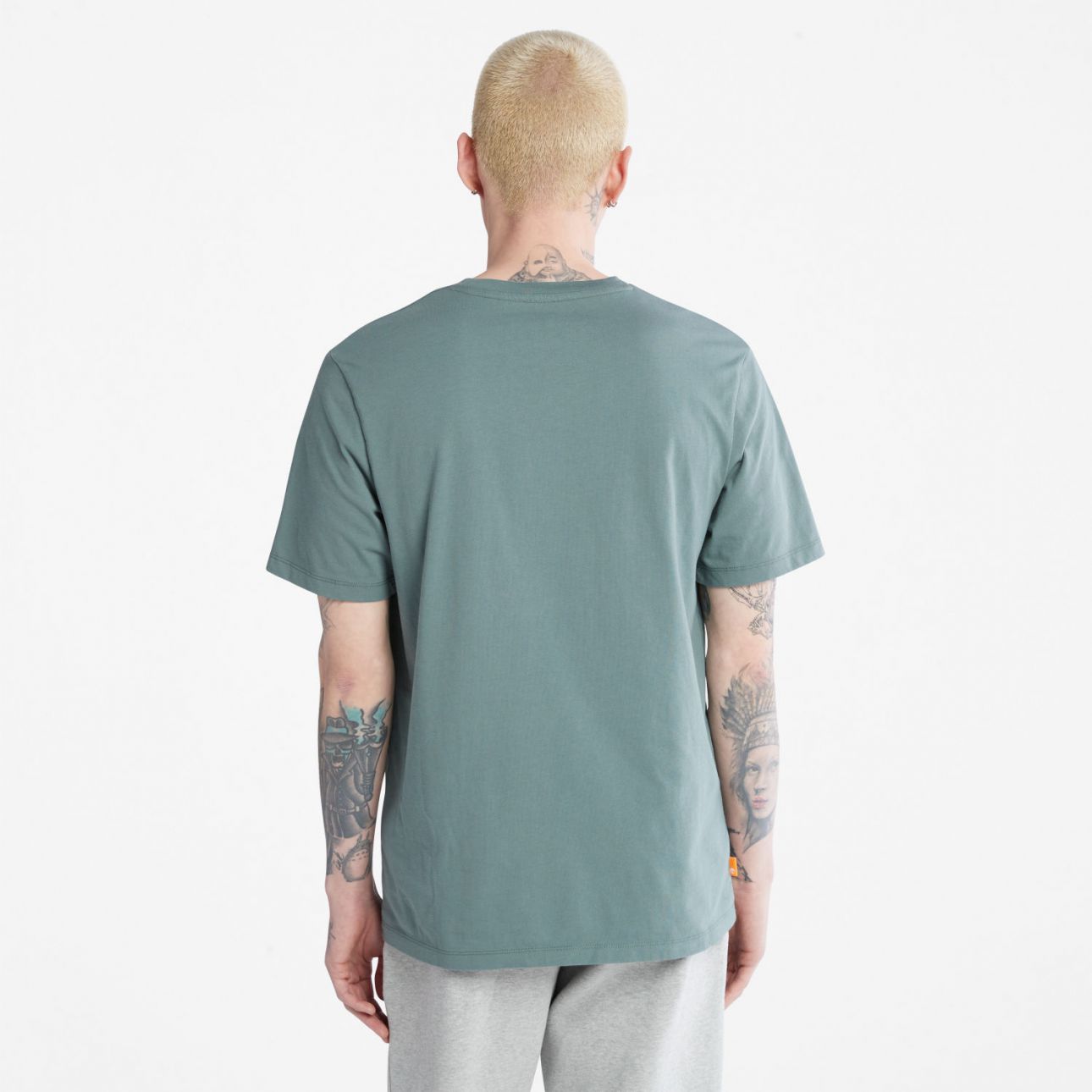 טי שירט עם הדפס לוגו צבעוני