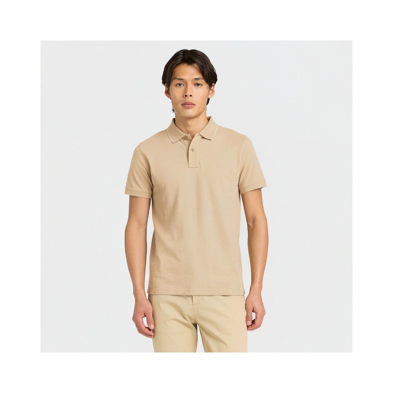 חולצת פולו לגברים עם שרוולים קצרים ולוגו רקום