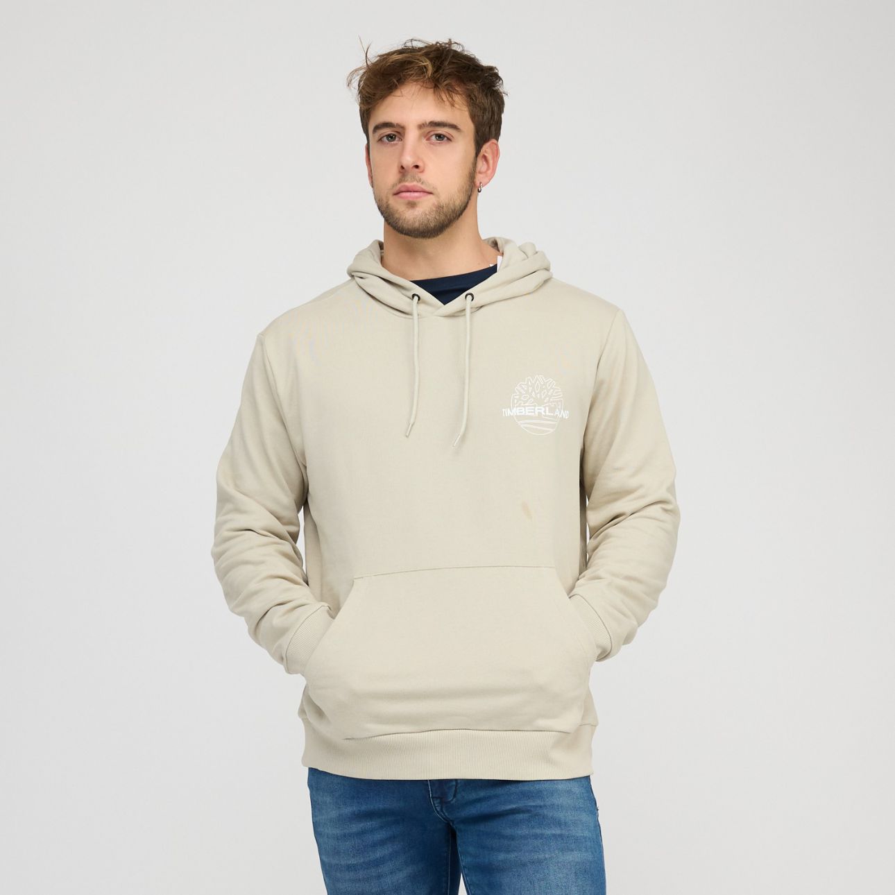 סווטשירט עם קפוצ’ון והדפס Timberland בגב לגברים