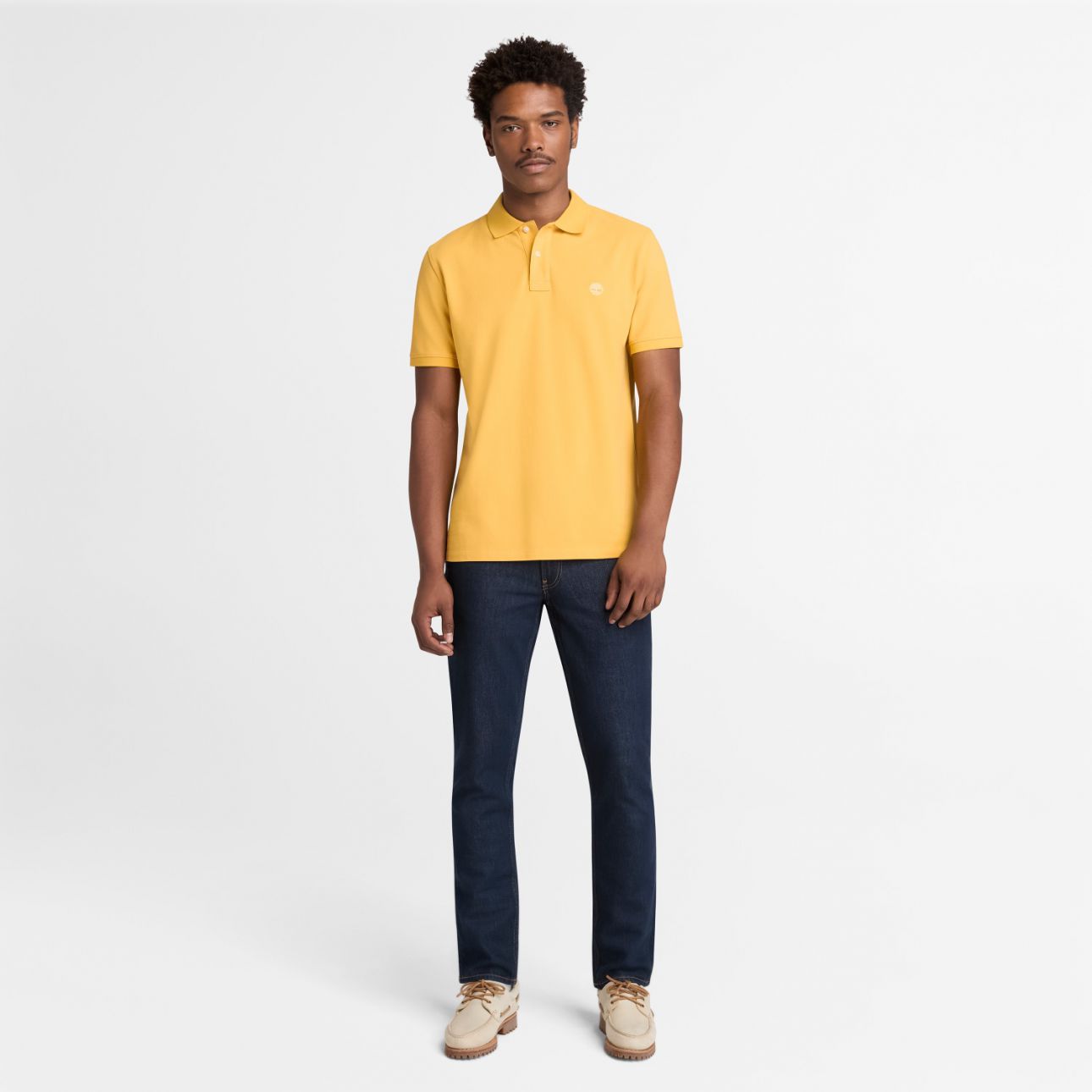 חולצת פולו לגברים עם שרוולים קצרים ולוגו רקום