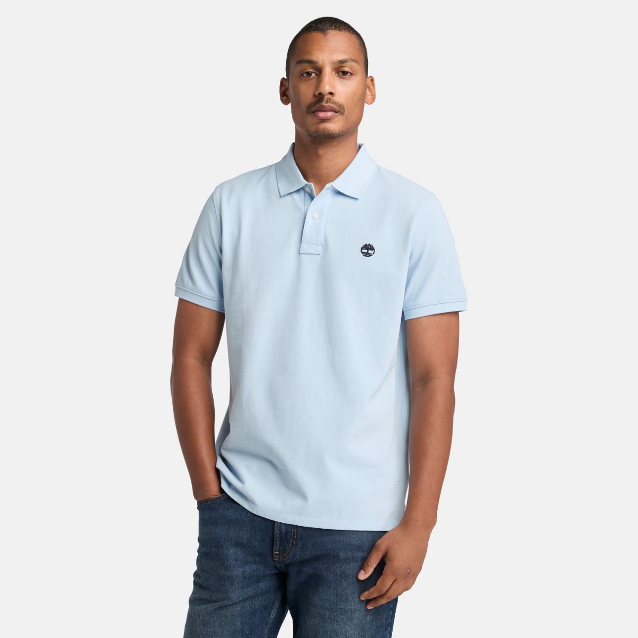 חולצת פולו לגברים עם שרוולים קצרים ולוגו רקום