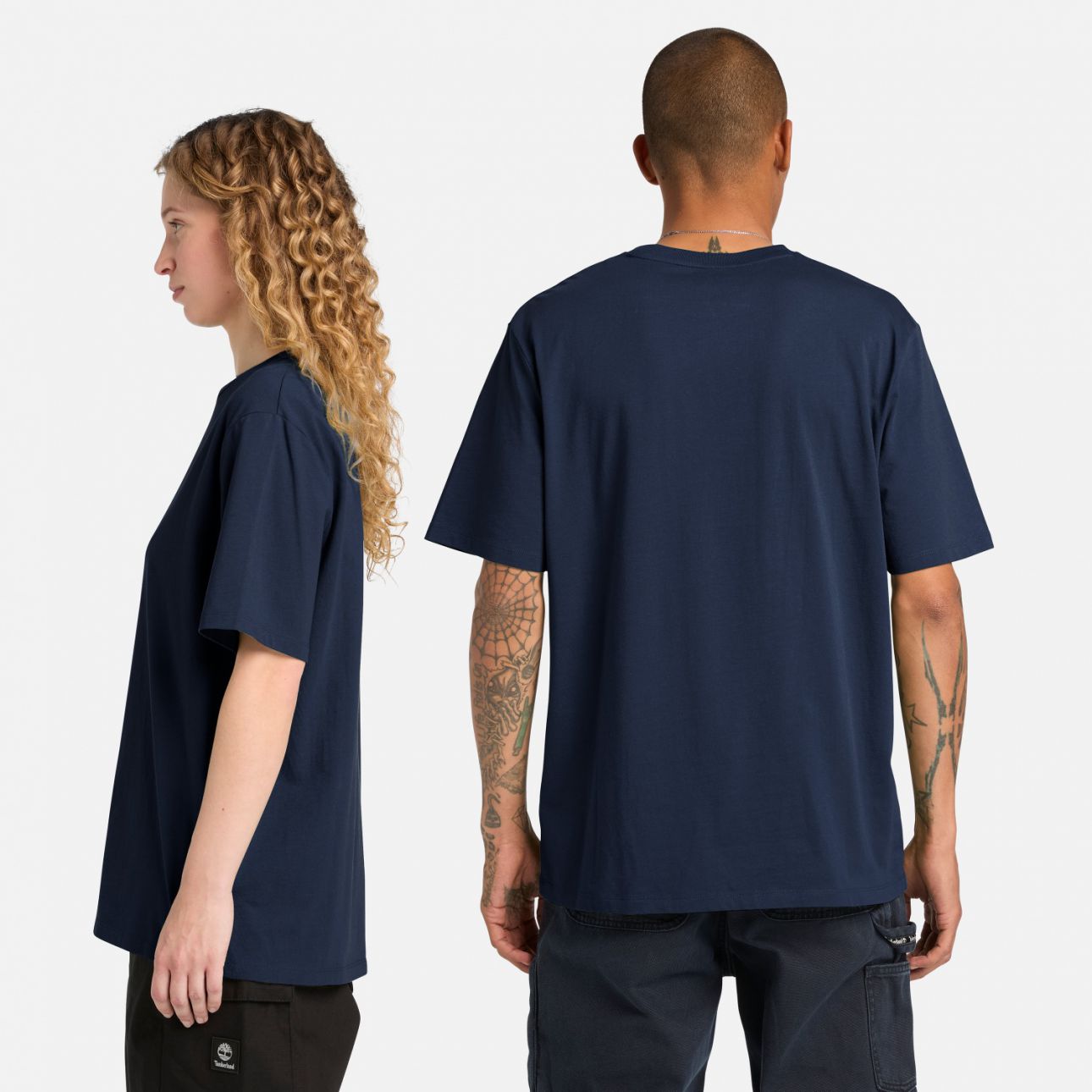 טי שירט יוניסקס עם שרוולים קצרים והדפס Timberland