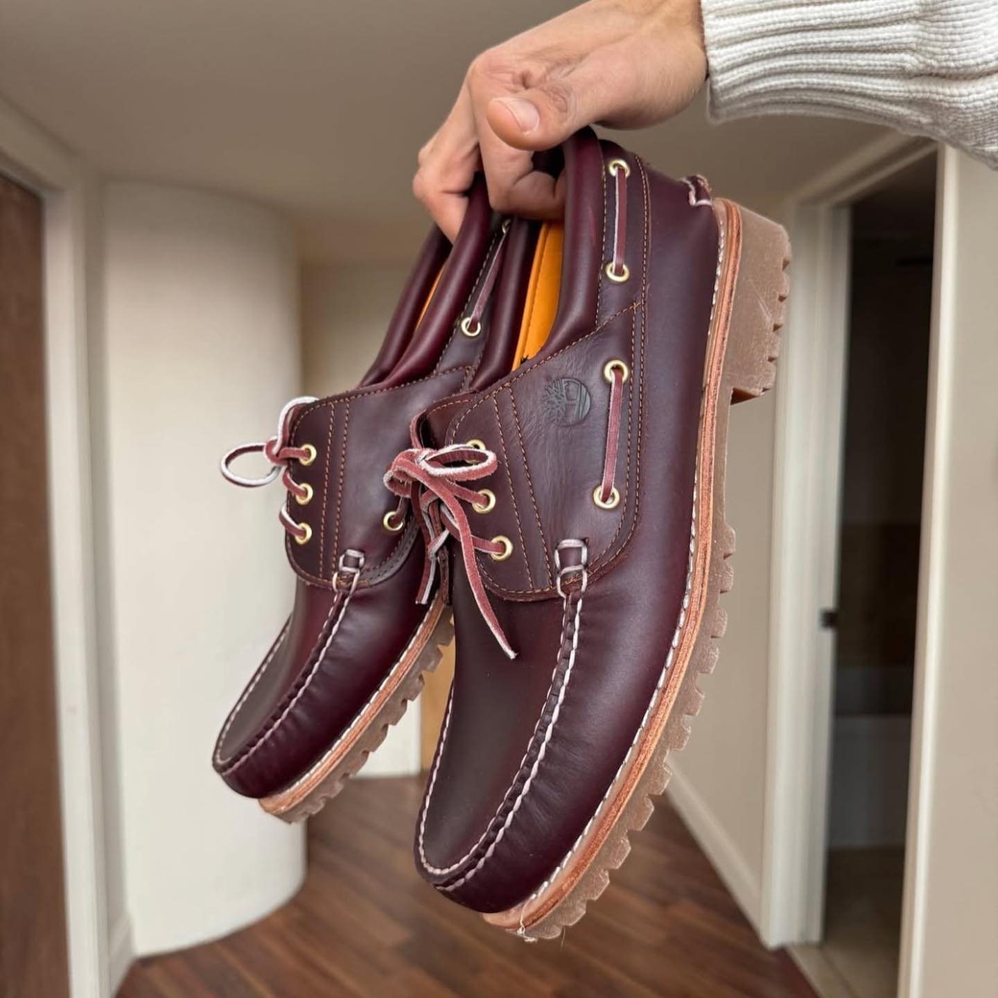 #NewArrivals
זה הזמן להוביל את הטרנד, לא ללכת אחריו.
דגמי Timberland החדשים: עיצוב שמכתיב אופנה.
אז מי כאן כדי לבלוט?