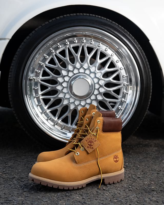 המגף שכולם מזהים.
בחירה שלא משתנה, רק משתבחת.
ㅤ
Timberland Original 6-Inch Premium Boot
ㅤ
להשיג באתר ובחנויות | לינק לרכישה בביו
#TimberlandIL #YellowBoots #BuiltForTheBold